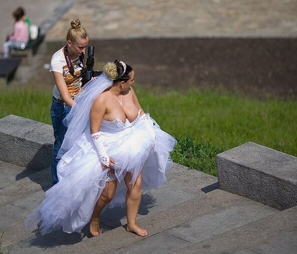 Дорогие невесты, не советуйтесь вы с мужиками по поводу свадебного платья 