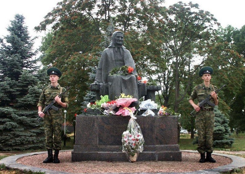 "Когда тебе тяжело, ты вспомни про мою судьбу, и тебе будет легче"