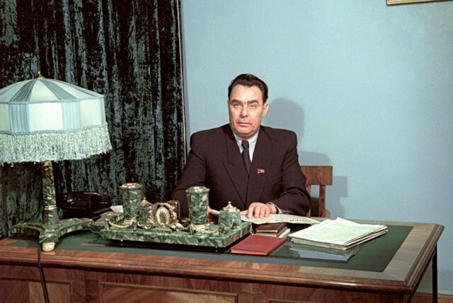  Еще казахстанский. Секретарь ЦК КП Казахской ССР. 1954 год 