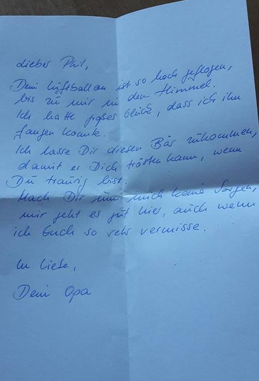 Маленький мальчик отправил умершему дедушке письмо на небо и получил ответ