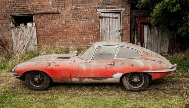 Клад в старом гараже: 1964 Jaguar E-Type