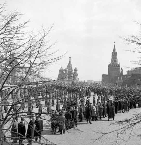 Москва, В ожидании Гагарина, 14 апреля 1961