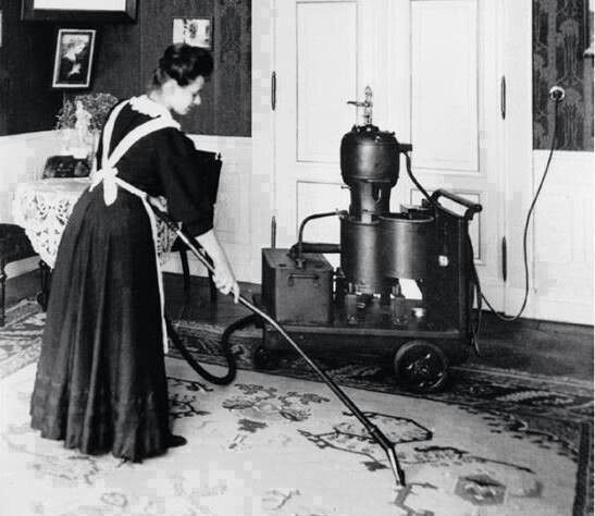Первый в мире пылесос, 1906 год.