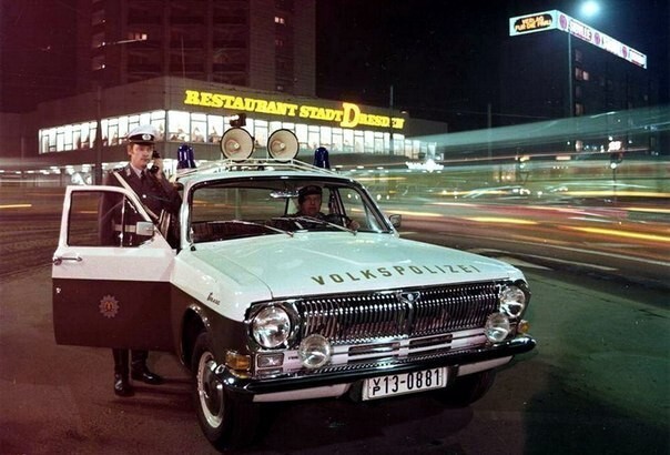 Народная полиция ГДР на Волге ГАЗ-24, 1969 год.