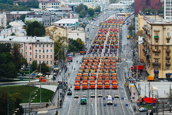 Первый московский парад городской техники