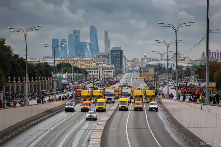 Первый московский парад городской техники