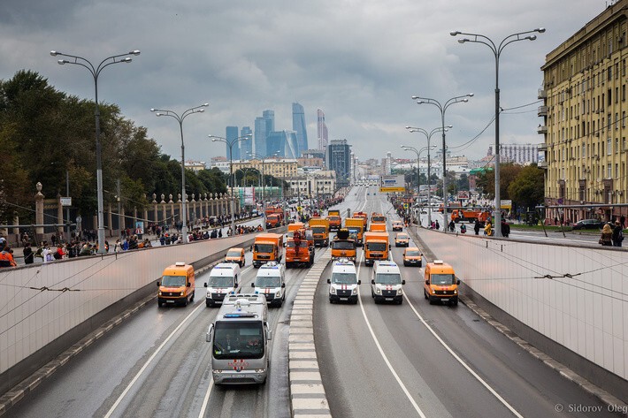 Первый московский парад городской техники