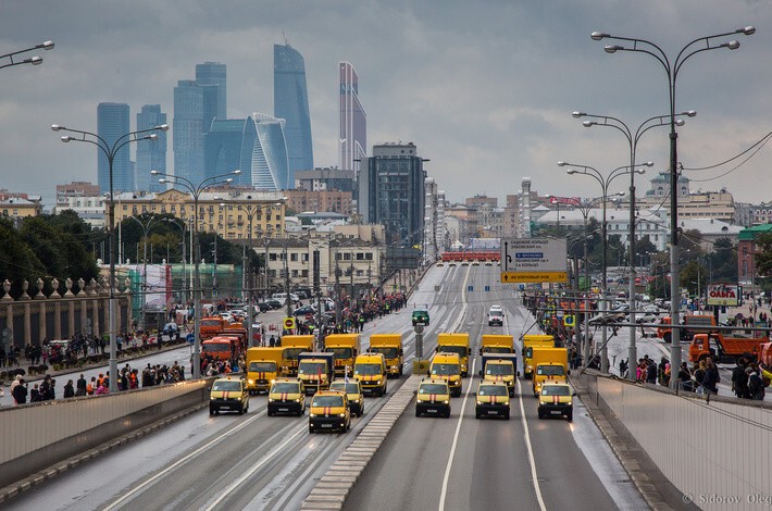 Первый московский парад городской техники