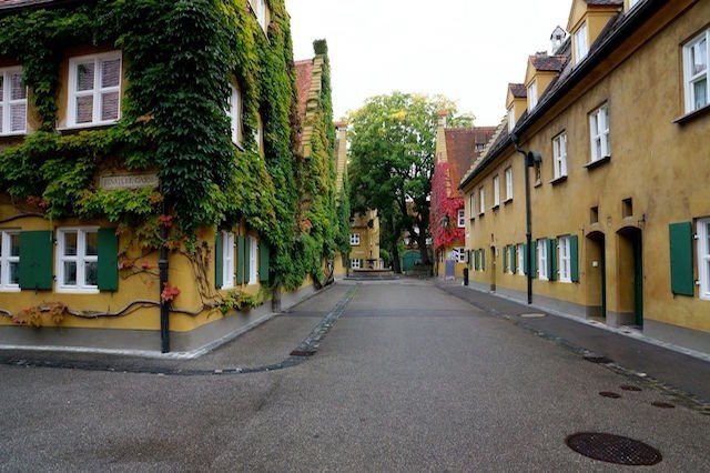 В немецком местечке Фуггерай плата за аренду жилья не менялась с 1520 года.За 88 центов там можно жить целый год.