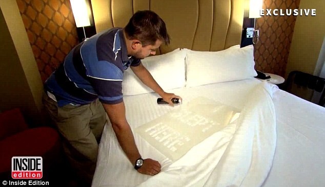 Шокирующая проверка: стирают ли в отелях постельное белье?