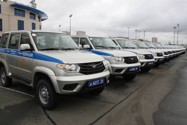 3. Правоохранители Татарстана получили 50 новых автомобилей