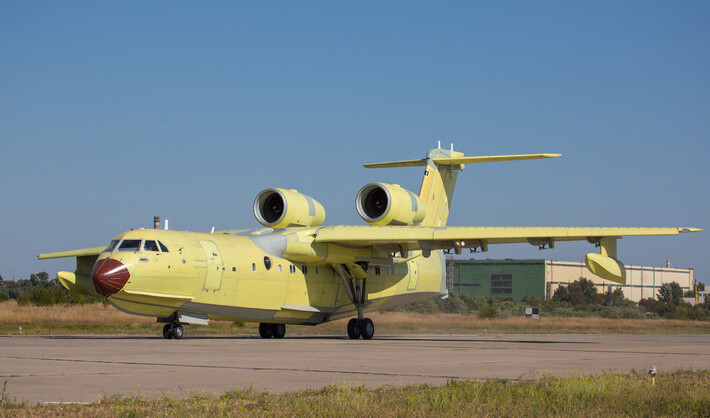 14. Бе-200ЧС таганрогской сборки совершил первый полет