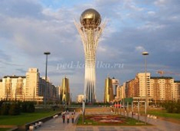 Монумент мира и единства "Астана-Байтерек" (Казахстан) - памятник Чупа-Чупсу