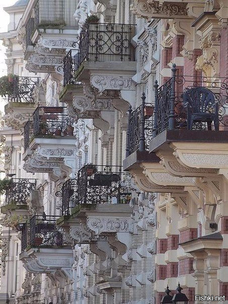 Балконы Парижа, Франция