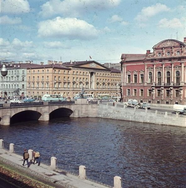 Аничков мост, 1960е: