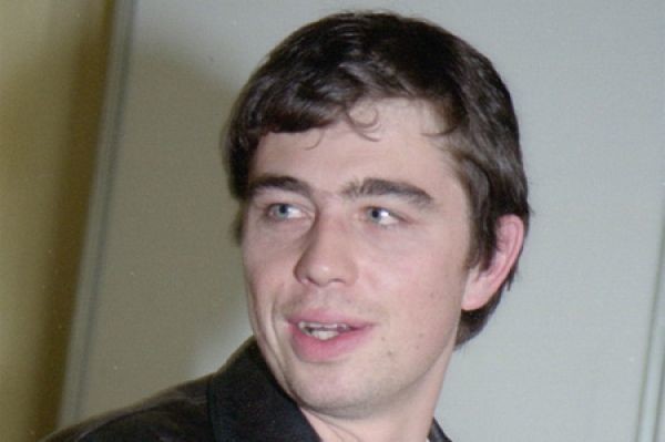 Талантливый актер, режиссер и сценарист Сергей Бодров погиб в возрасте 30 лет 20 сентября 2002 г