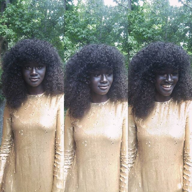 Самая темнокожая в мире "девушка с обложки" 