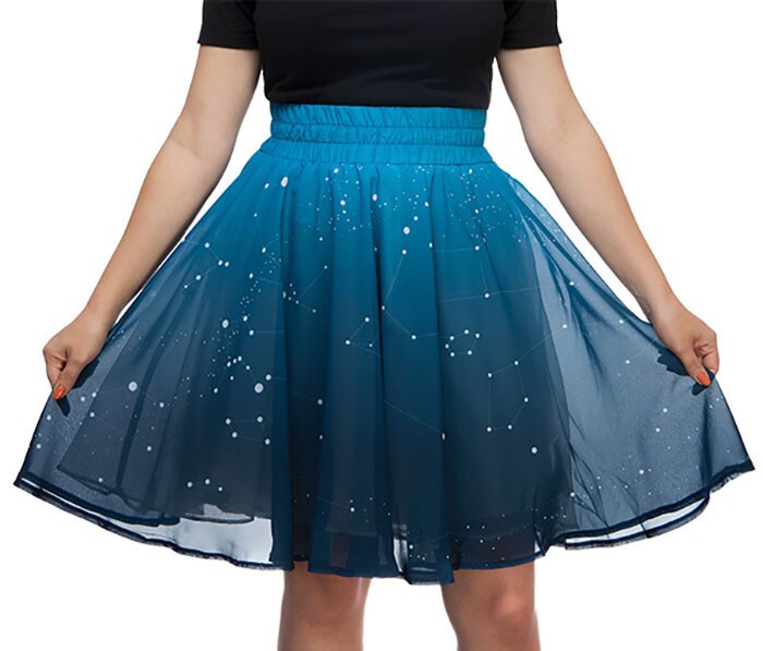 Эта звездная юбка сделает вас центром Солнечной системы