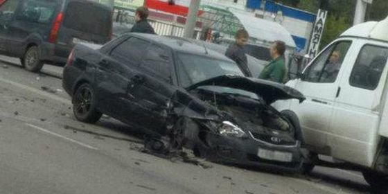 Авария дня. В Рязани по вине водителя Приоры произошло массовое ДТП