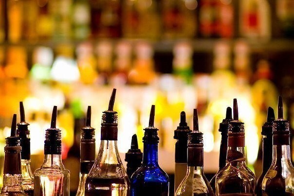 Алкогольные напитки содержат все минералы, необходимые для поддержания человеческой жизни