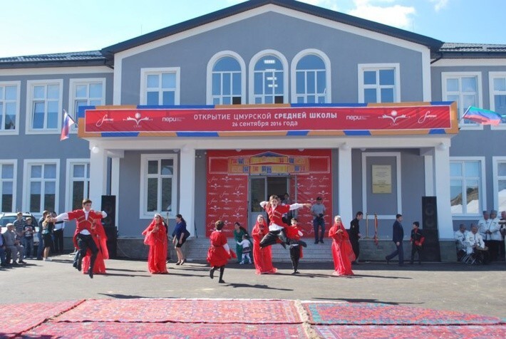1. Благотворительный фонд «Село» открыл в Сулейман-Стальском районе Дагестана новую школу