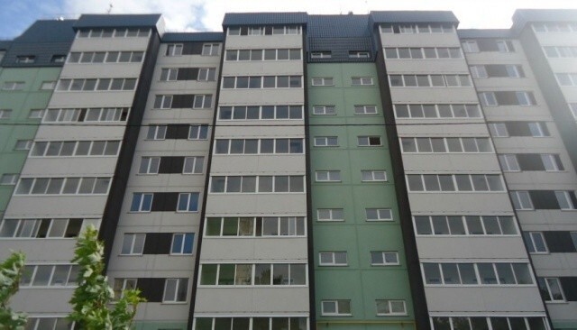 12. В Волгограде 105 семей- жильцы пострадавщих ЧС получили ключи от новых квартир