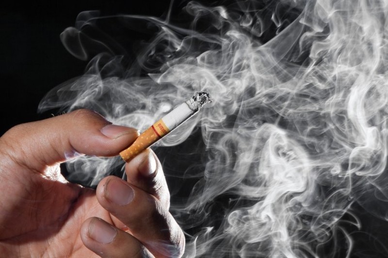 Выживем за счет курильщиков: с них собираются получить 243 млрд рублей