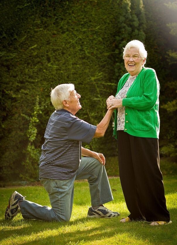 Повторное предложение руки и сердца спустя 60 лет супружеской жизни 