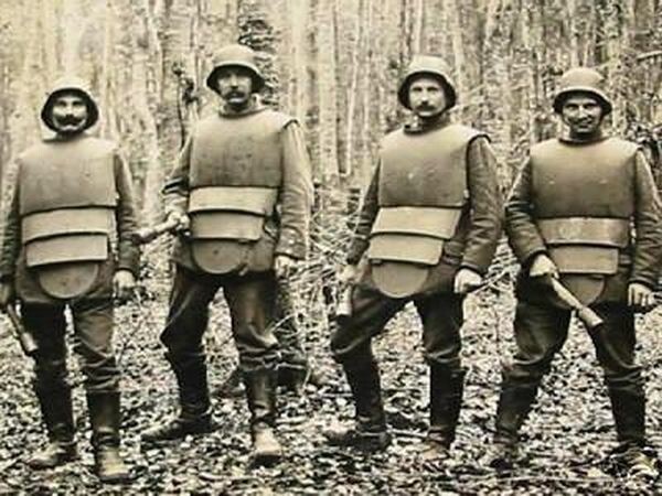 Первые бронежилеты в штурмовых подразделениях германской армии, Германия, Первая мировая война.
