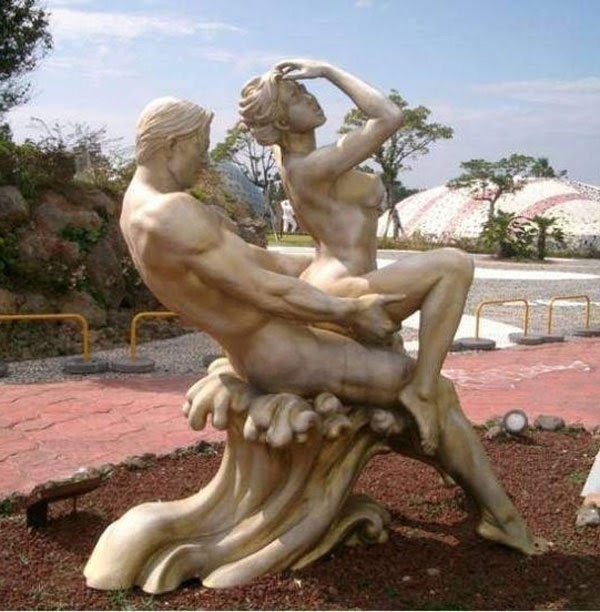 Секс, страсть и самые откровенные фантазии воплощены в этих скульптурах
