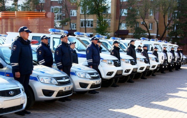  10. Автопарк полиции Амурской области пополнился новыми автомобилями 