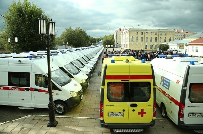 6. Учреждения здравоохранения Оренбургской области получили 60 автомобилей скорой помощи