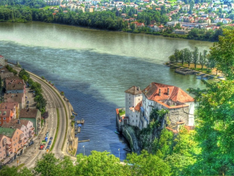 Триречье: здесь реки Инн и Ильц впадают в Дунай возле немецкого города Пассау.