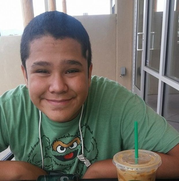 Американский школьник тайно кормил друга из бедной семьи своими обедами