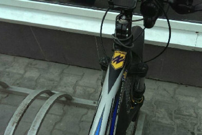 Севастопольский суд оштрафовал велосипедиста за нацистскую наклейку