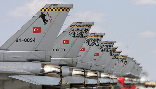 Дамаск заявил, что будет сбивать самолеты ВВС Турции в небе над Сирией