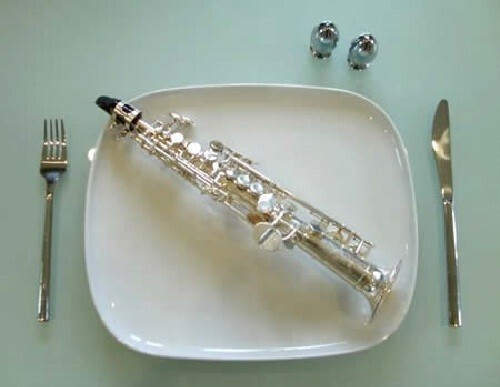 Самые маленькие музыкальные инструменты в мире  