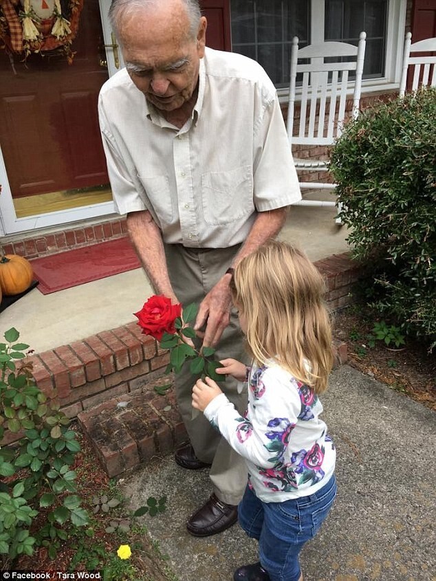 4-летняя девочка вернула 82-летнему вдовцу радость жизни