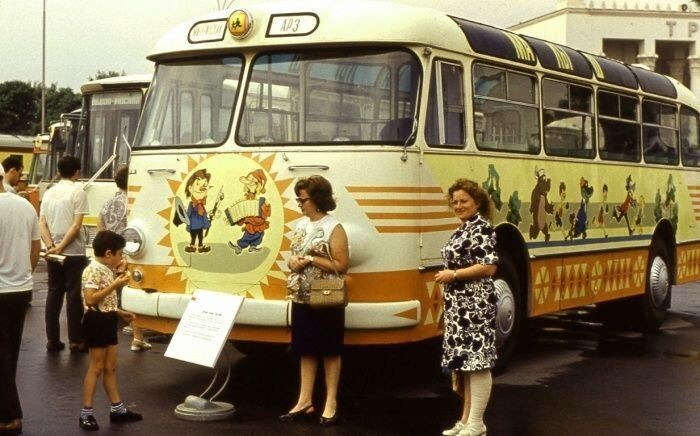 Выставка автобусов на ВДНХ в Москве, июль 1973 года, СССР