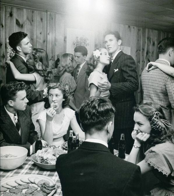 Молодежь на вечеринке в Талса, 1947 год, Оклахома, США 
