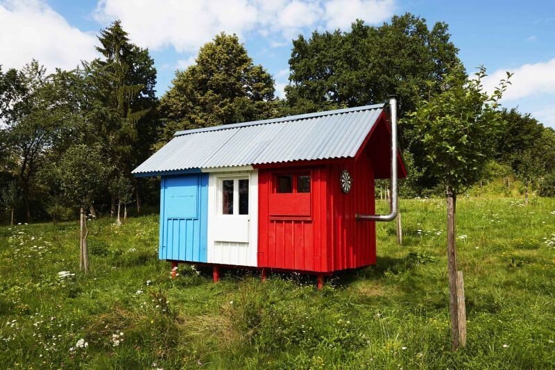 Чешский архитектор создал сборный домик всего за 1200 долларов