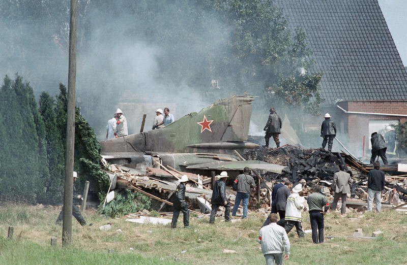 10. Какой бельгиец в 1989 году был убит советским истребителем?