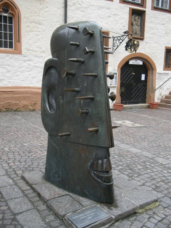 Голова-Гвоздь, Гослар, Германия