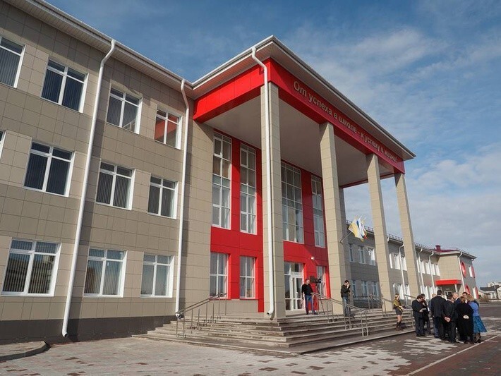 1. В Ставрополе открыта школа на 800 мест