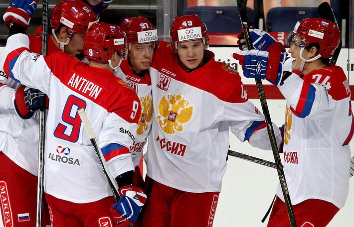 47. Сборная России по хоккею выиграла Кубок Карьяла