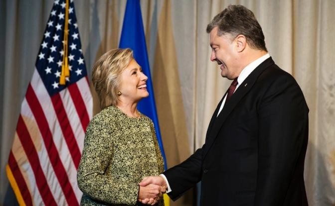 Украина молится за Клинтон