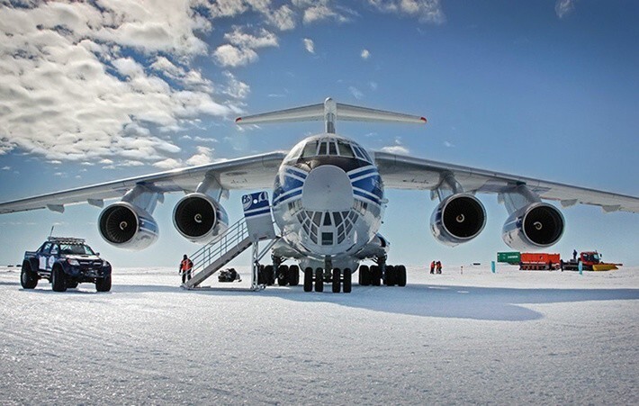 17. Завершен очередной этап летных испытаний самолета Ил-76ТД-90ВД в Антарктиде