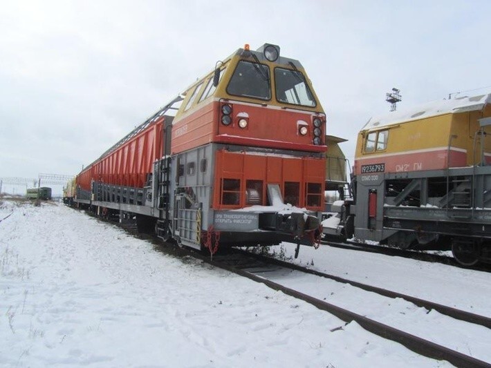 6. Новый снегоуборочный поезд пополнил парк Волго-Камского региона Куйбышевской магистрали