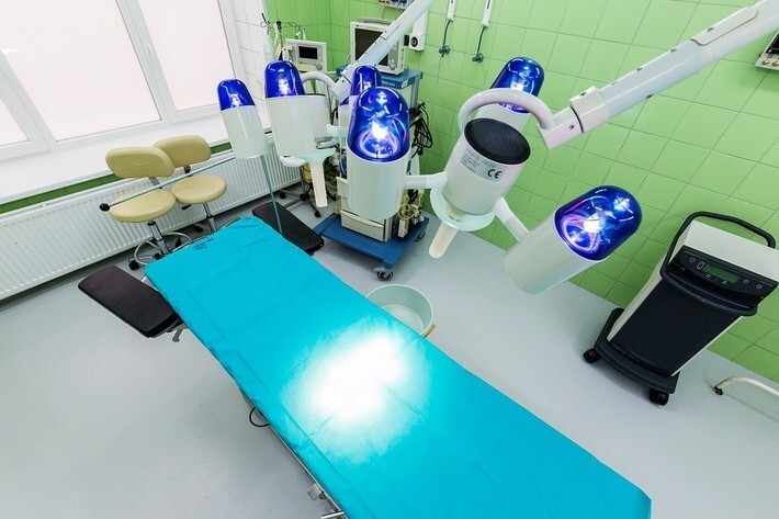 7. В городе Мурманске в областной детской клинической больнице реконструировано хирургическое отделение