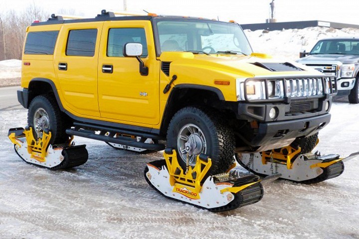Как превратить автомобиль в снегоход